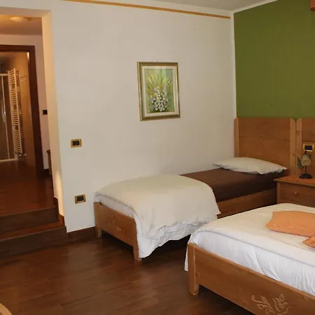 B&B Villa Cinzia Enguiso Exterior photo